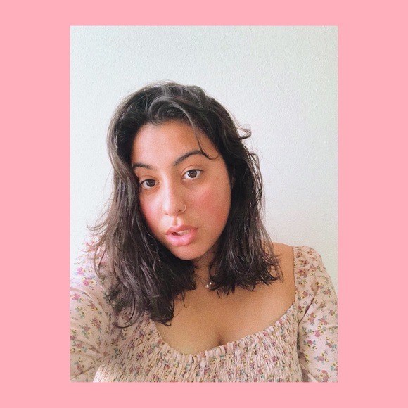 Meet your Posher, Julie - Picture 2 of 4